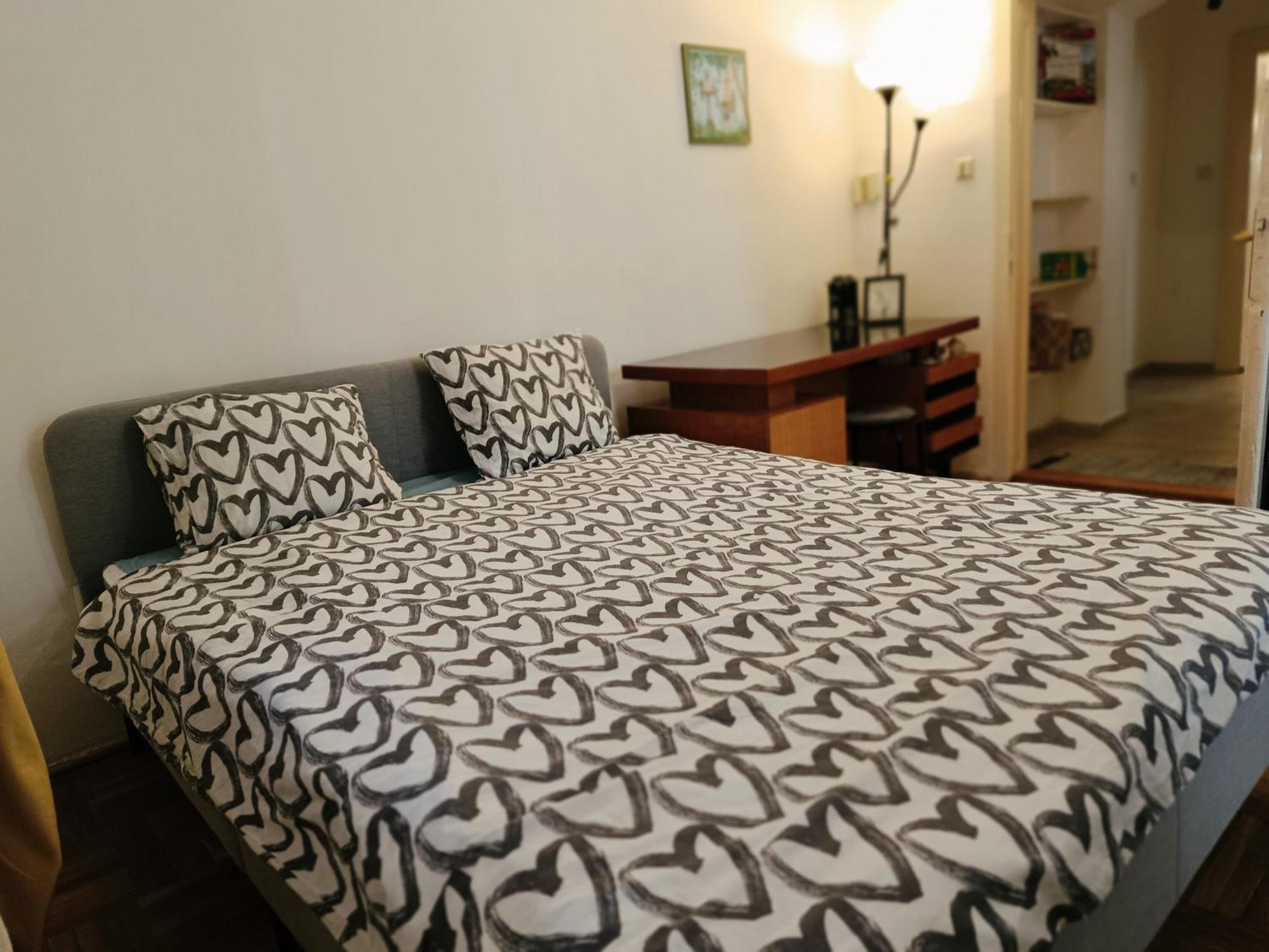 Flat In Historic Villa With Your Own Private Garden, Near City Park Budapest Esterno foto